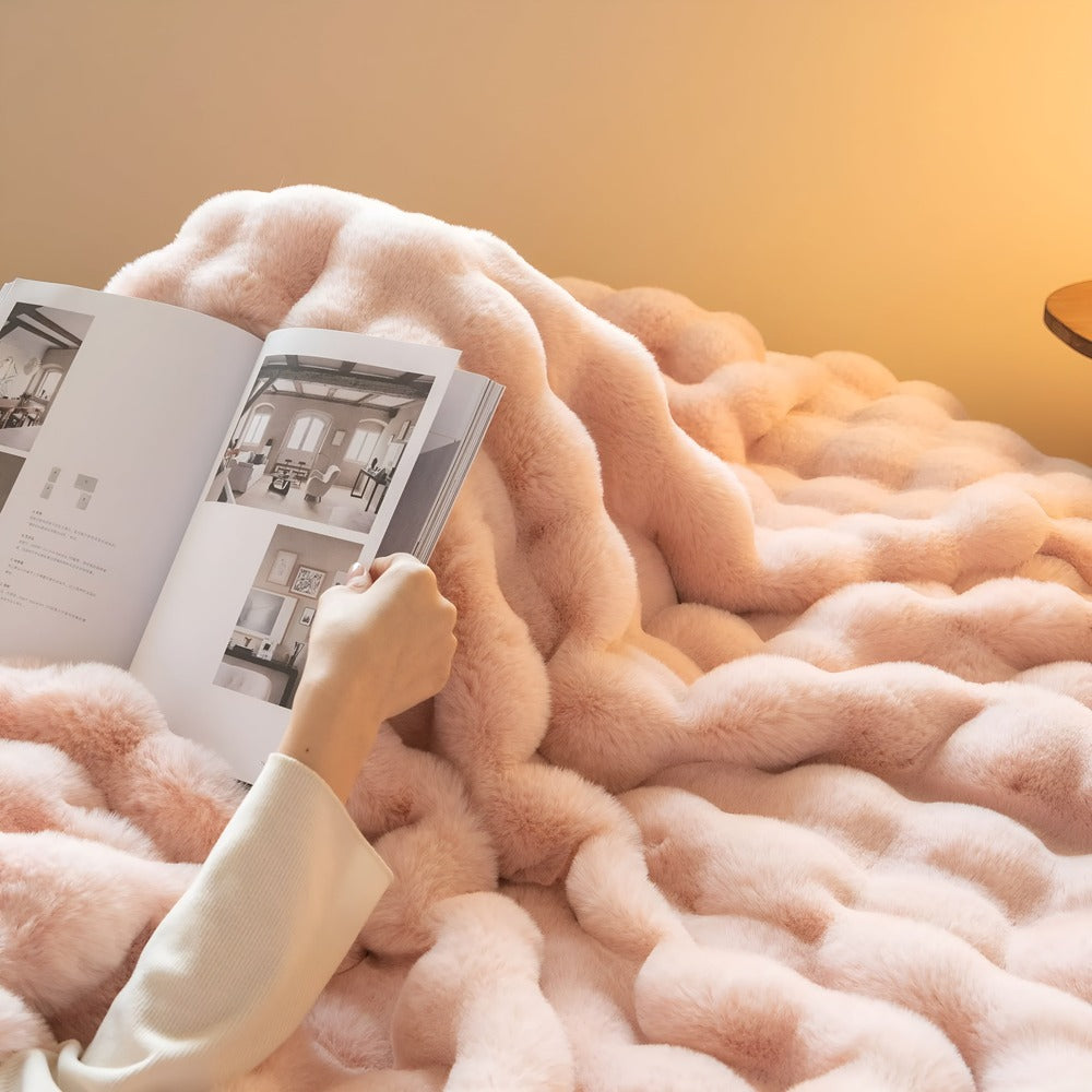 Plaid polaire doux et chaud à motif écossais, parfait pour le canapé, le lit ou comme jeté décoratif pour le salon.