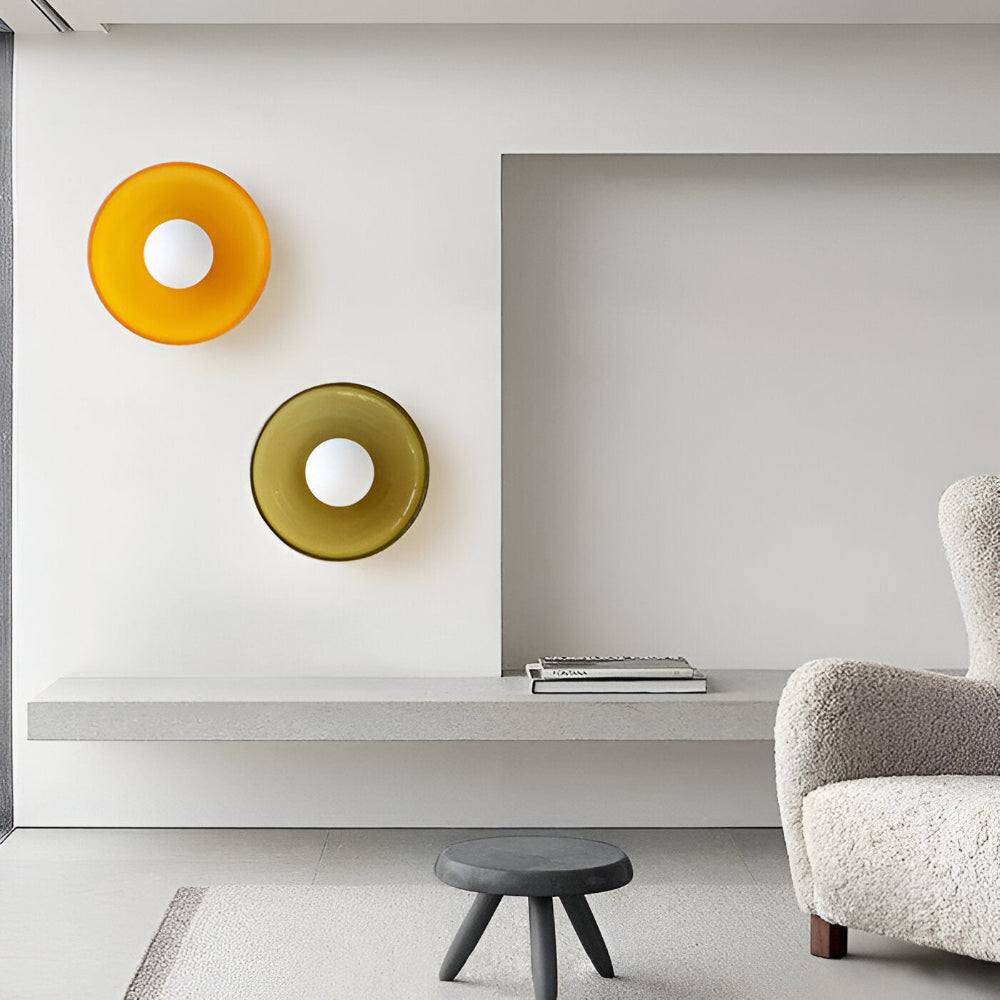 Plafonnier LED rond scandinave, éclairage efficace et doux pour votre intérieur.
