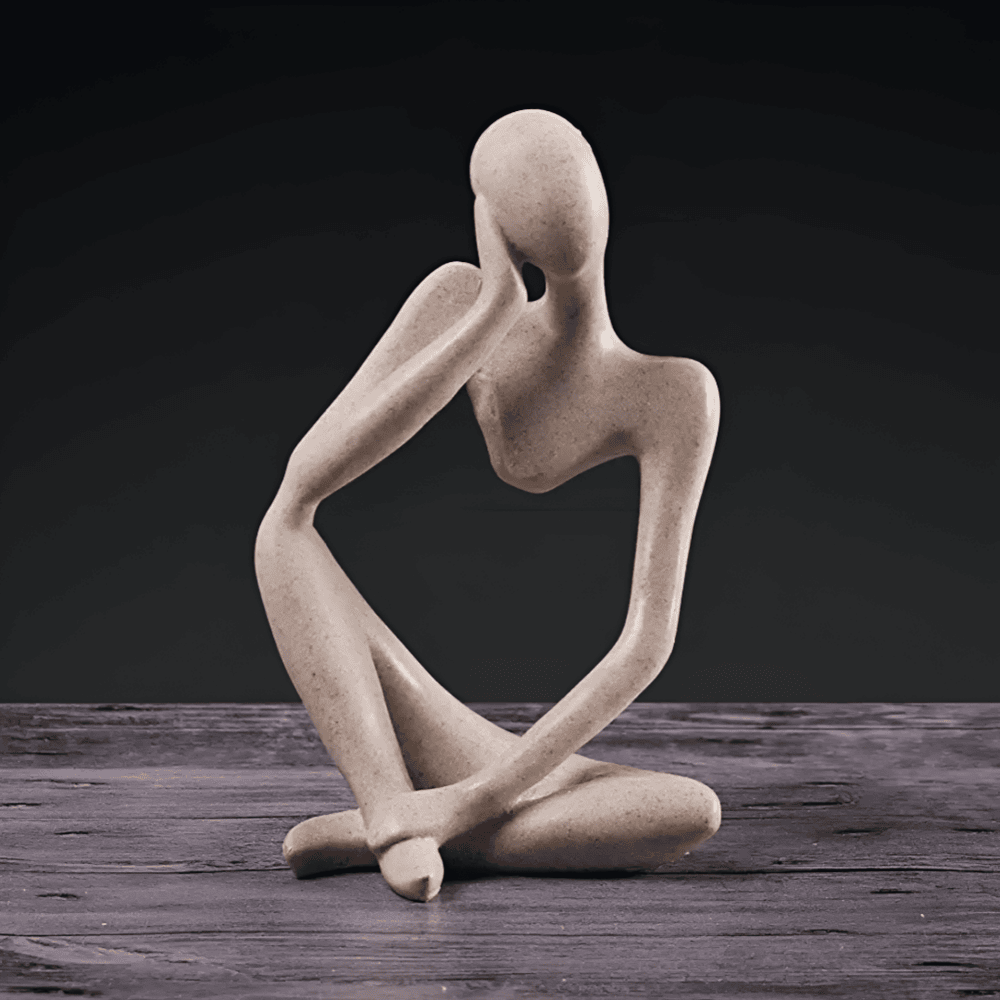 Sculpture abstraite décorative 'La Pensée Profonde'. Art moderne pour intérieur, parfaite pour un cadeau philosophique.
