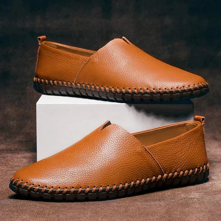 Mocassins homme Fabio, confortables et antidérapants. Idéals pour la conduite ou une journée active, alliant style et sécurité.