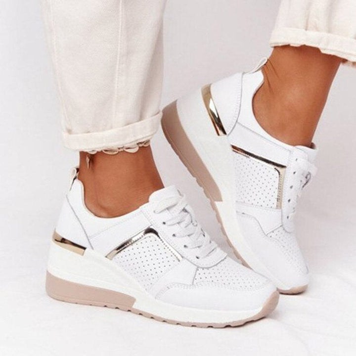 Baskets compensées pour femmes avec plateforme, style décontracté chic, parfaites pour la marche.