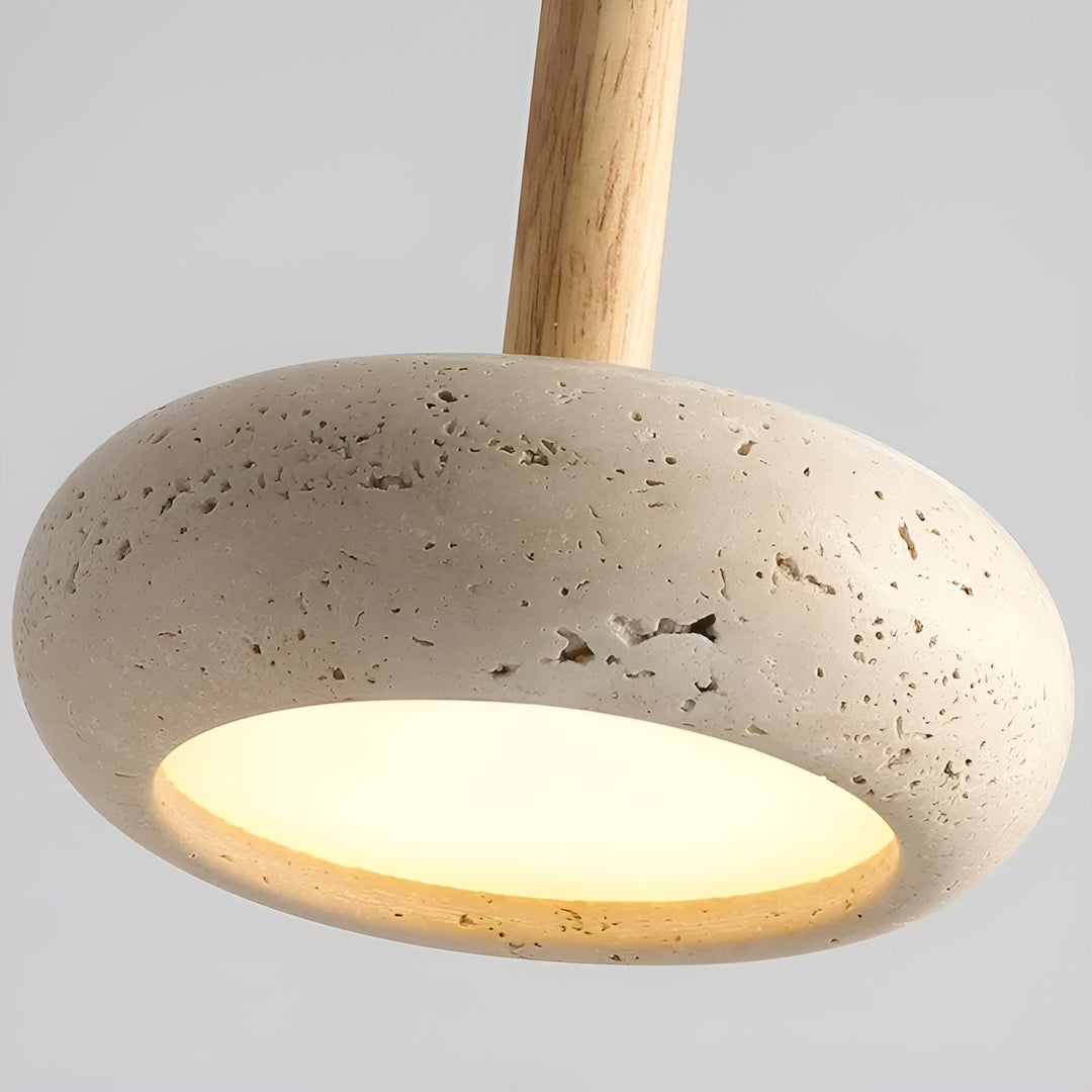 Luminaire Wabi-Sabi suspendu, style japonais zen, parfait pour une ambiance relaxante.