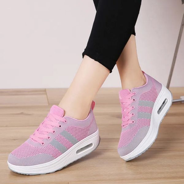 Baskets ergonomiques pour femmes, conçues pour un confort orthopédique et un soutien optimal des pieds.
