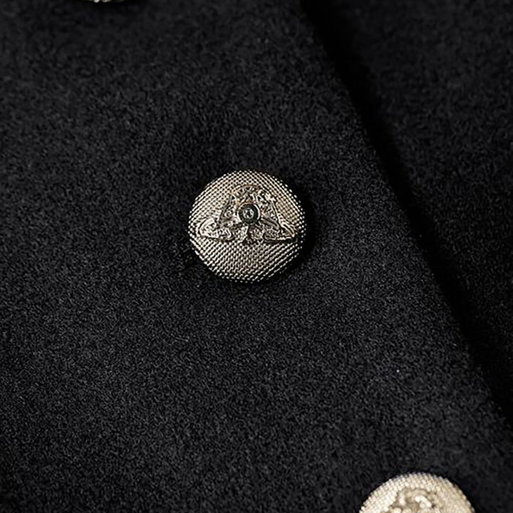 Veste d'hiver femme, confortable et chic, parfaite pour affronter le froid avec élégance. Manteau mode.
