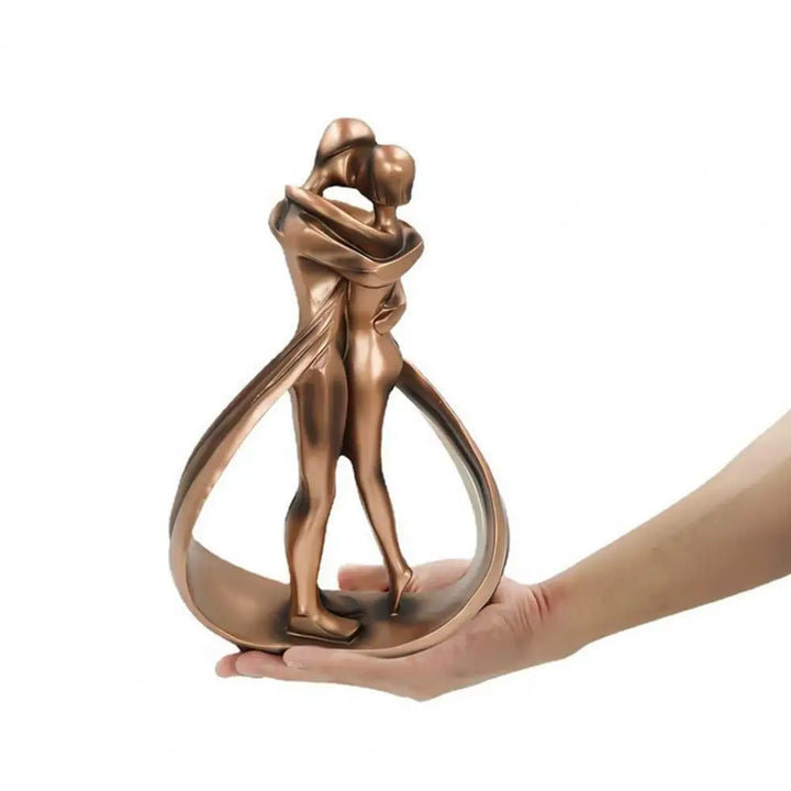 Cadeau romantique: sculpture "L'Étreinte Éternelle" en bronze. Décoration d'art symbolisant l'amour du couple.