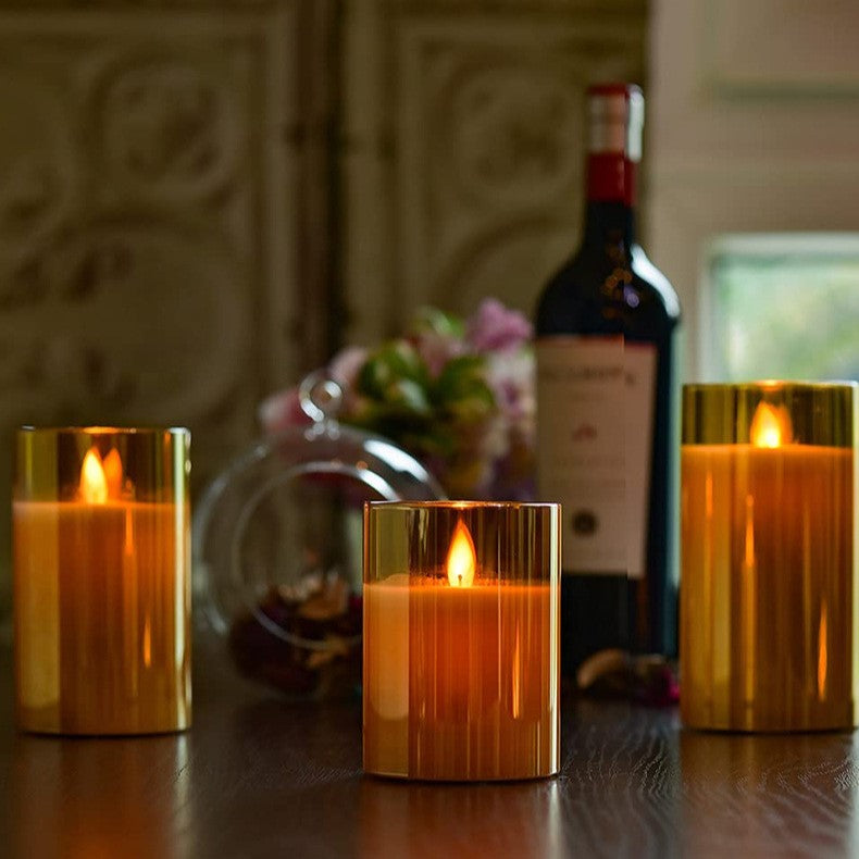 Bougie LED réaliste avec effet flamme mouvante, idéal pour toute décoration intérieure.