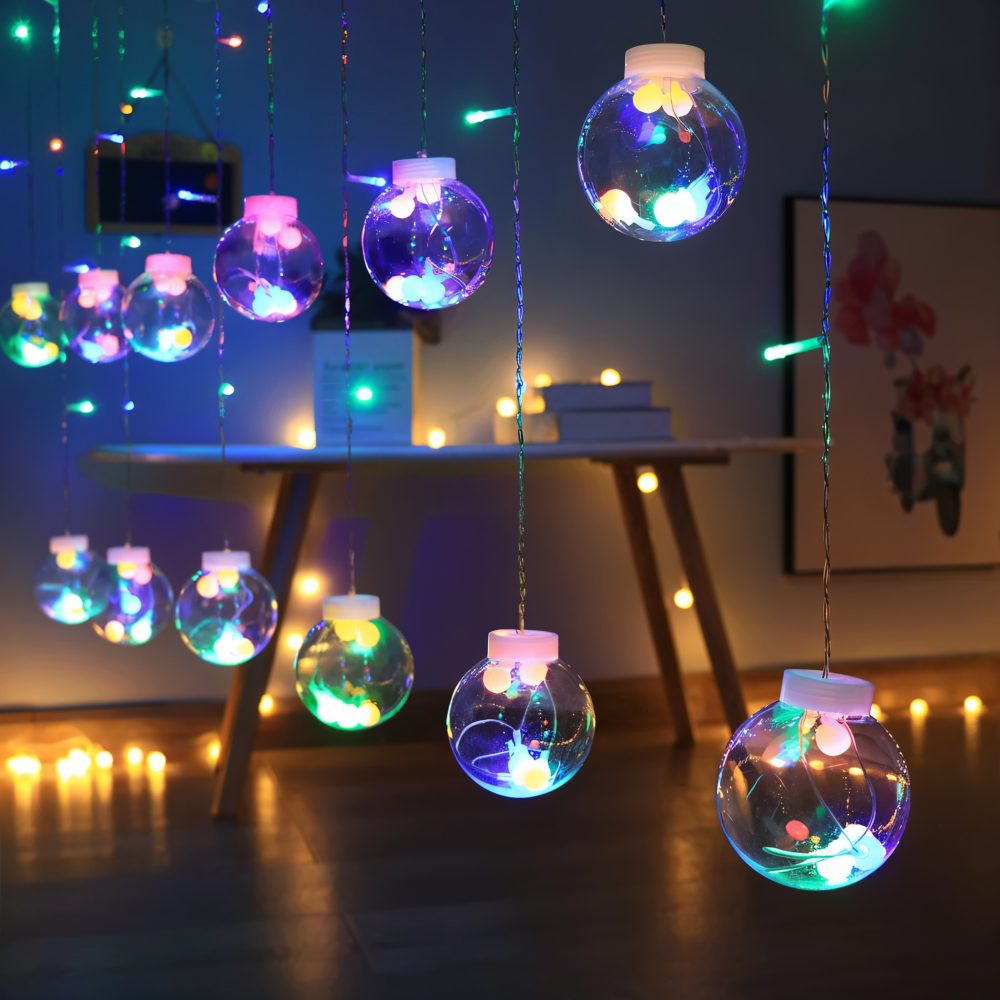 Guirlande solaire LED multicolore pour animer vos soirées sur la terrasse et le jardin.