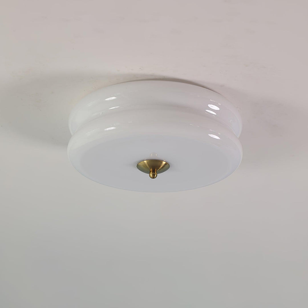 Plafonnier moderne géométrique esprit Art Déco, touche vintage. Éclairage intérieur stylé et unique.