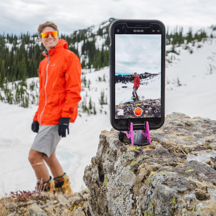 Mini trépied SnapFold pour téléphone portable, assure une stabilité maximale pour vos clichés.