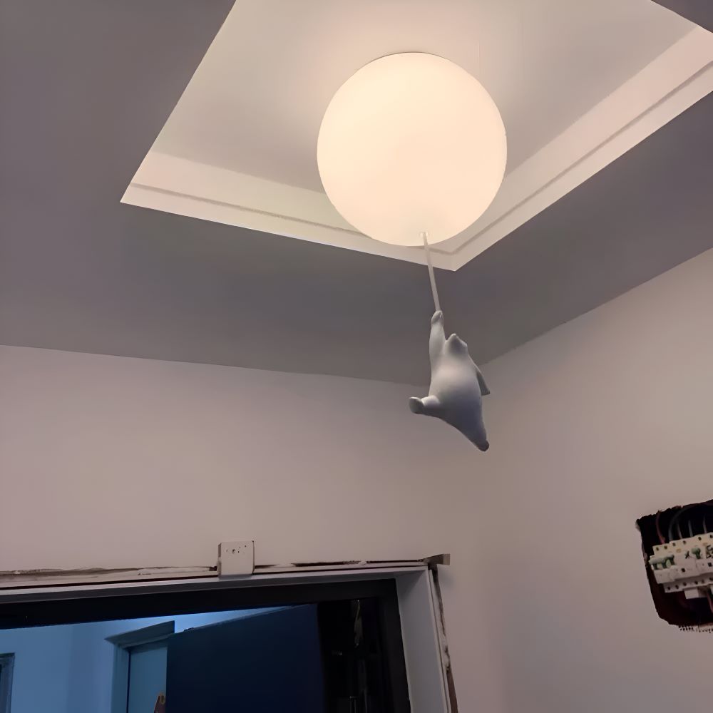 Suspension BalloBear, lampe enfant design ours et ballon, lumière douce pour le sommeil.