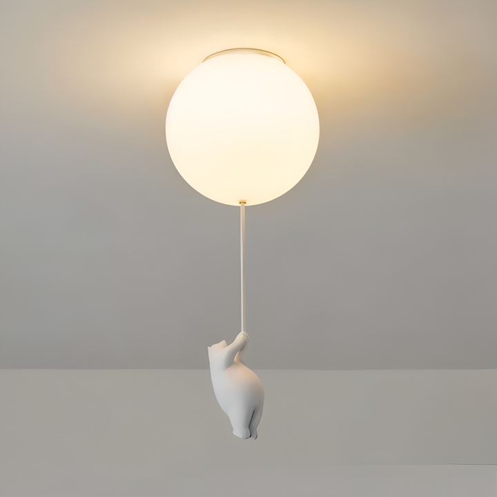 Lampe chambre d'enfant BalloBear, suspension ours et ballon, lumière LED douce et durable.