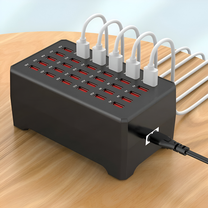 Hub de charge USB compact et puissant pour la maison ou le bureau. Gardez tous vos gadgets chargés.
