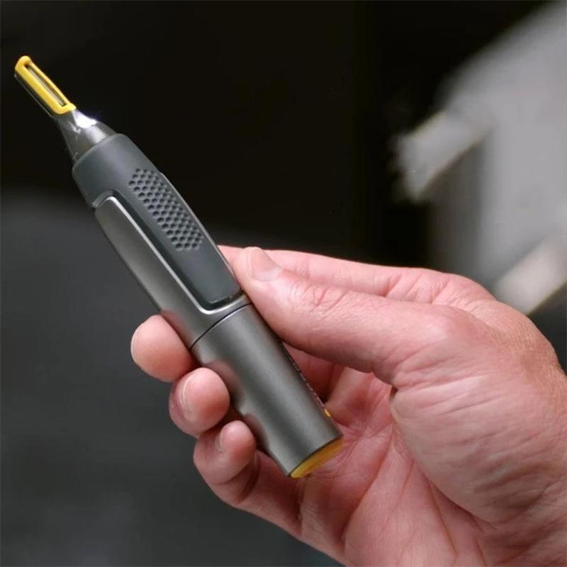 Tondeuse homme LUMITRIM compacte avec lumière LED, parfaite pour toilettage précis et grooming.