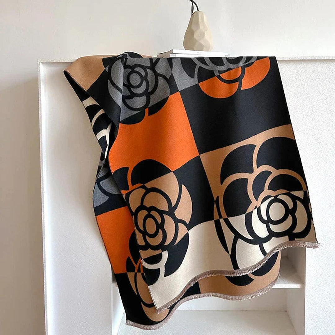 Écharpe de luxe femme en cachemire imprimé, accessoire de mode hivernal élégant et chic, motif moderne.