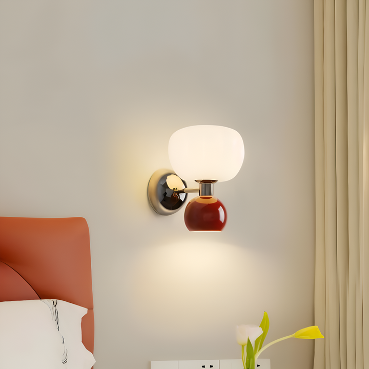 Applique intérieure LED, design épuré, éclairage doux, style moderne et chic.