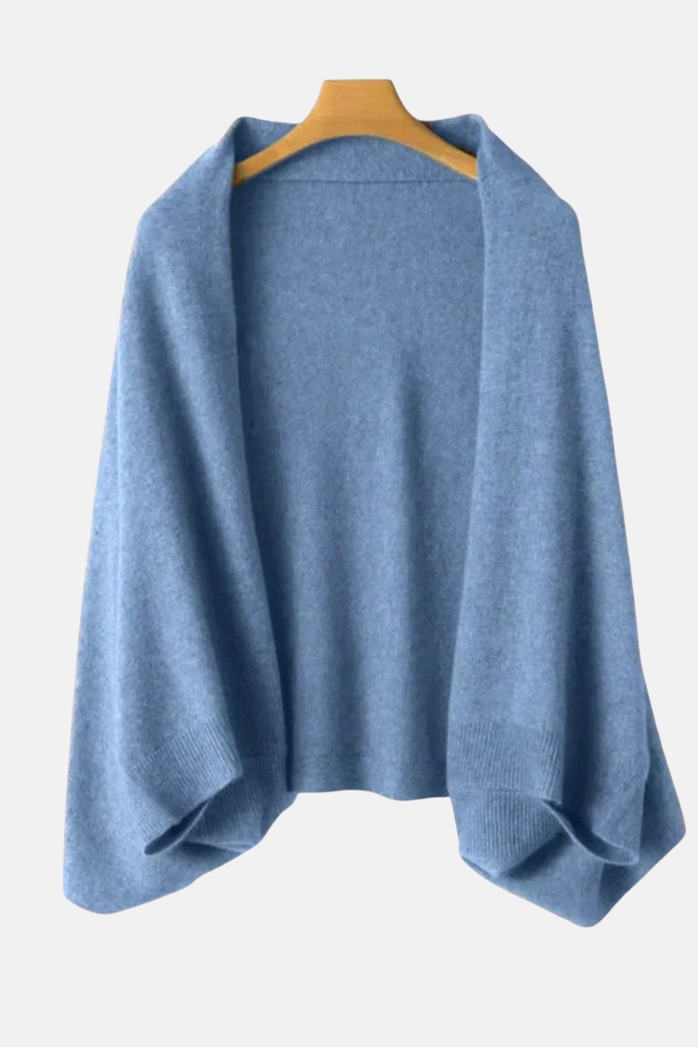 Écharpe hiver femme douce et chaude, accessoire mode confortable pour automne en gris.