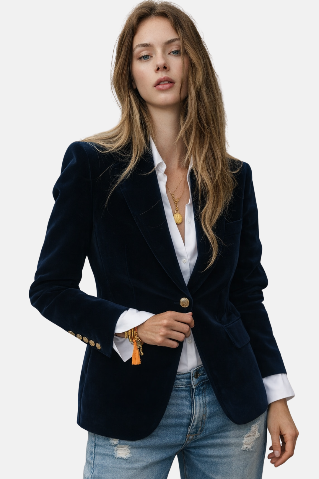 Blazer femme ajusté noir élégant, parfait pour bureau ou soirée habillée, style polyvalent et chic.