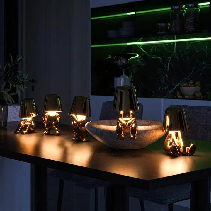 Lampe dimmable LumoPals : design unique, sans fil, parfaite pour un éclairage ludique et moderne.