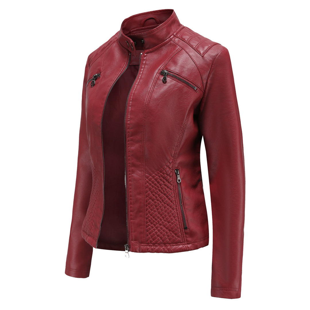 Veste rose asymétrique femme, style chic et urbain. Blouson moderne, intemporel, parfait pour la mi-saison.