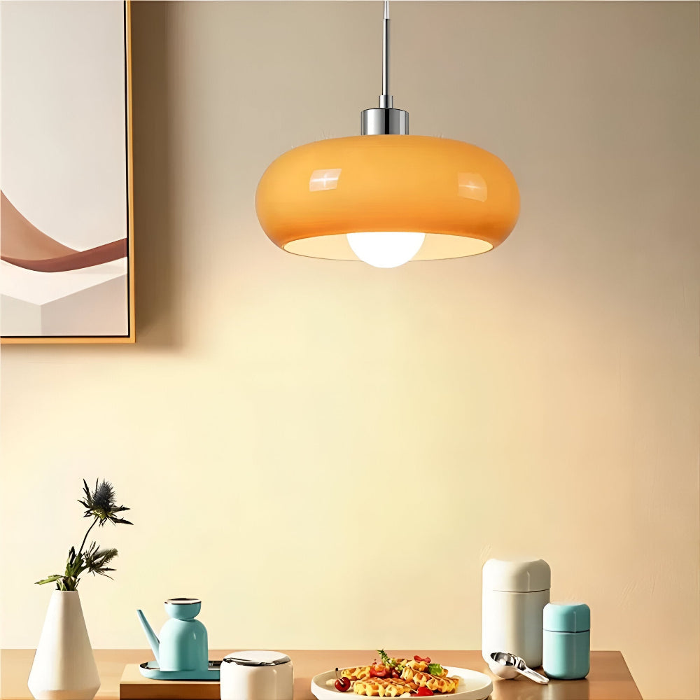 Éclairage rétro moderne CircaForma, suspension verre soufflé, pour une déco unique.