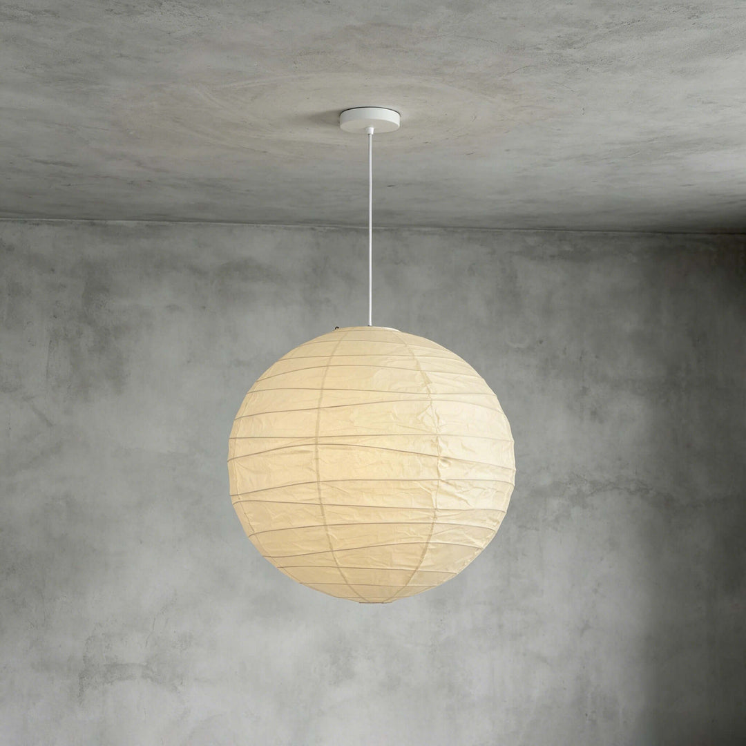 Suspension abat-jour moderne en tissu gris, design élégant pour salon, chambre ou salle à manger.