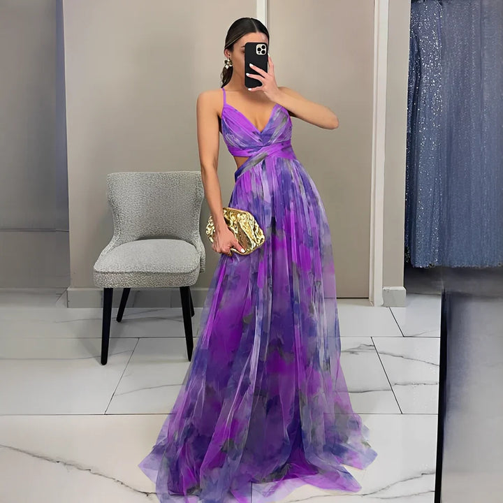 Robe longue fluide femme à motif floral élégant, confortable pour le quotidien ou des événements.