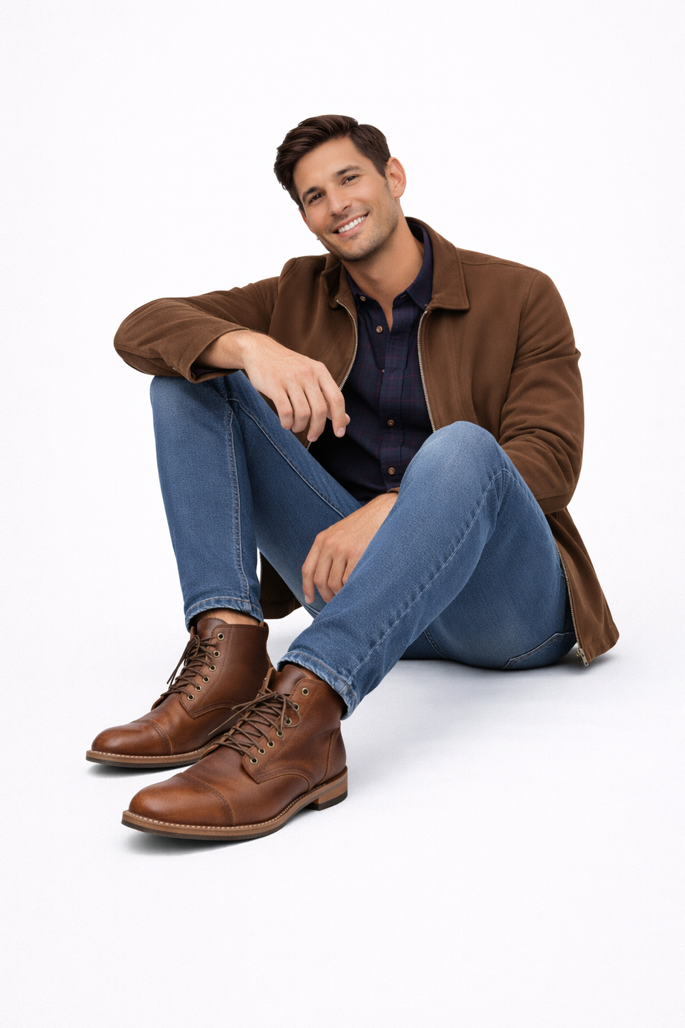 Chaussures homme montantes marron en cuir à lacets, confortables pour un style casual ou semi-formel.