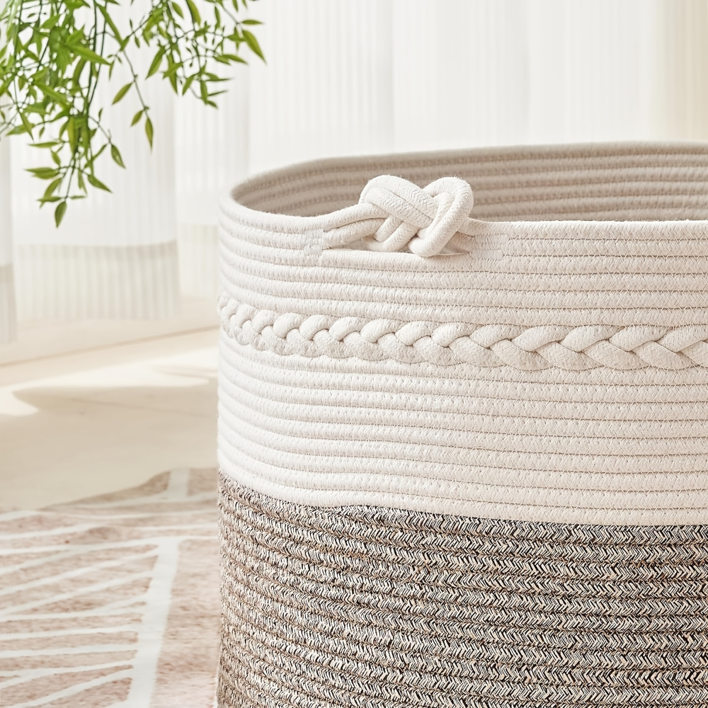 Panier rond polyvalent pour rangement élégant. Corde de coton robuste, parfait pour couvertures ou magazines.