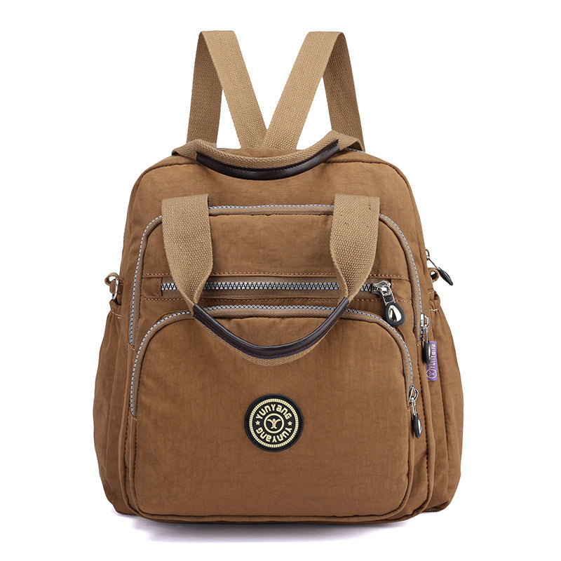 Sac à dos femme mode et quotidien, design épuré et élégant. Multifonction pour toutes les occasions.