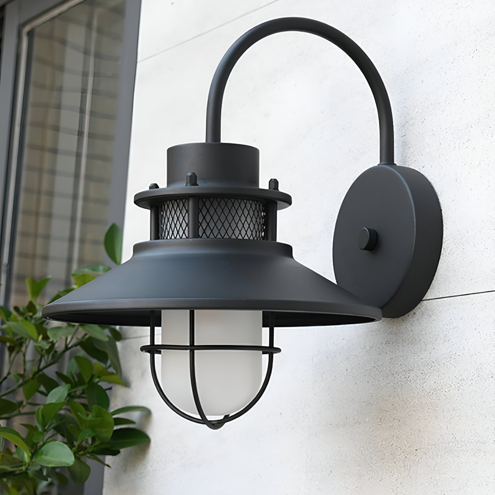 Lampe murale rétro industrielle noire, étanche IP65, pour un éclairage extérieur durable.