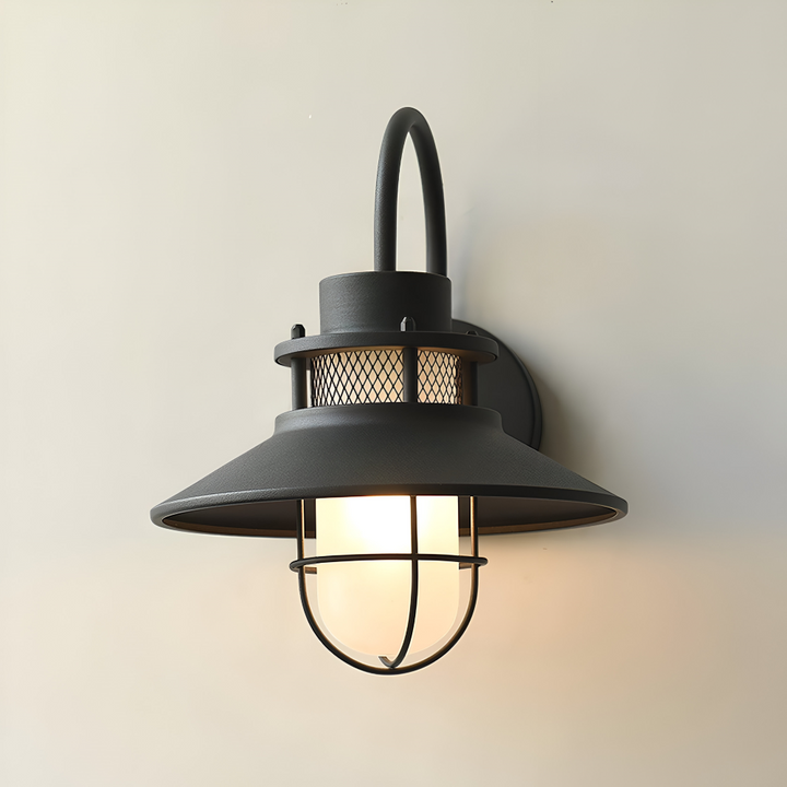 Applique murale extérieure rétro noire, IP65, design industriel, pour un éclairage authentique.