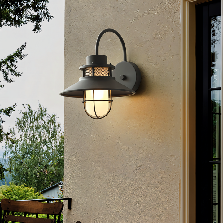 Décoration murale lumineuse industrielle vintage noire, IP65, parfaite pour façade ou porche.