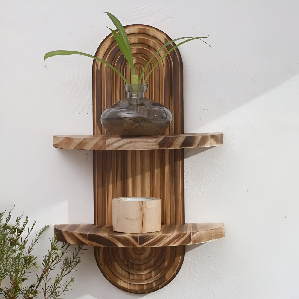 Étagère murale ovale en bois rustique, style bohème chic. Idéale pour le salon, apporte une touche naturelle.