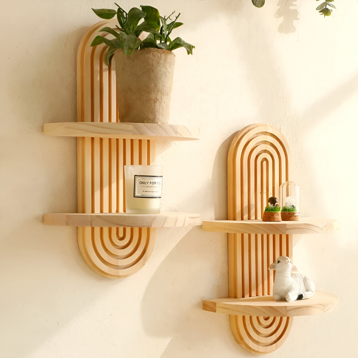 Étagère murale design géométrique élégante, parfaite pour une décoration intérieure moderne et stylée.
