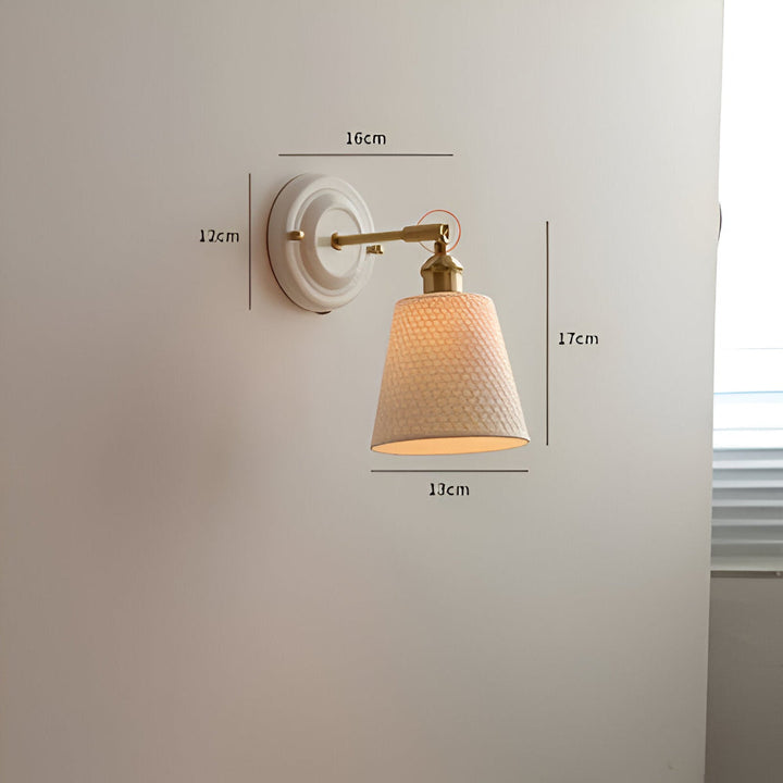 Lampe murale design, ambiance champêtre pour chambre, éclairage intérieur élégant.