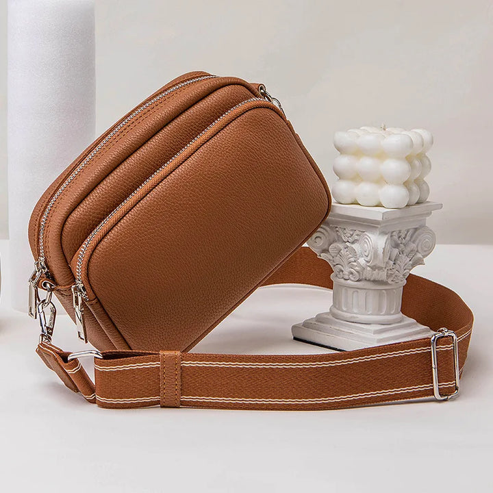 Sac banane taupe femme rectangulaire, similicuir, sac bandoulière chic et tendance, parfait accessoire mode.