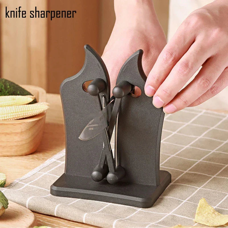 Accessoire professionnel pour affûter les couteaux de cuisine, garantit des lames ultra-tranchantes.