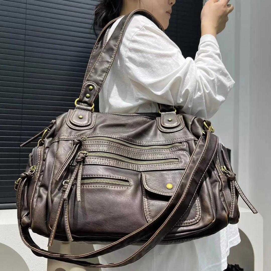 Grand sac de travail marron pour femme, style cabas, organisation facile. Élégant sac épaule en cuir PU pour essentials.