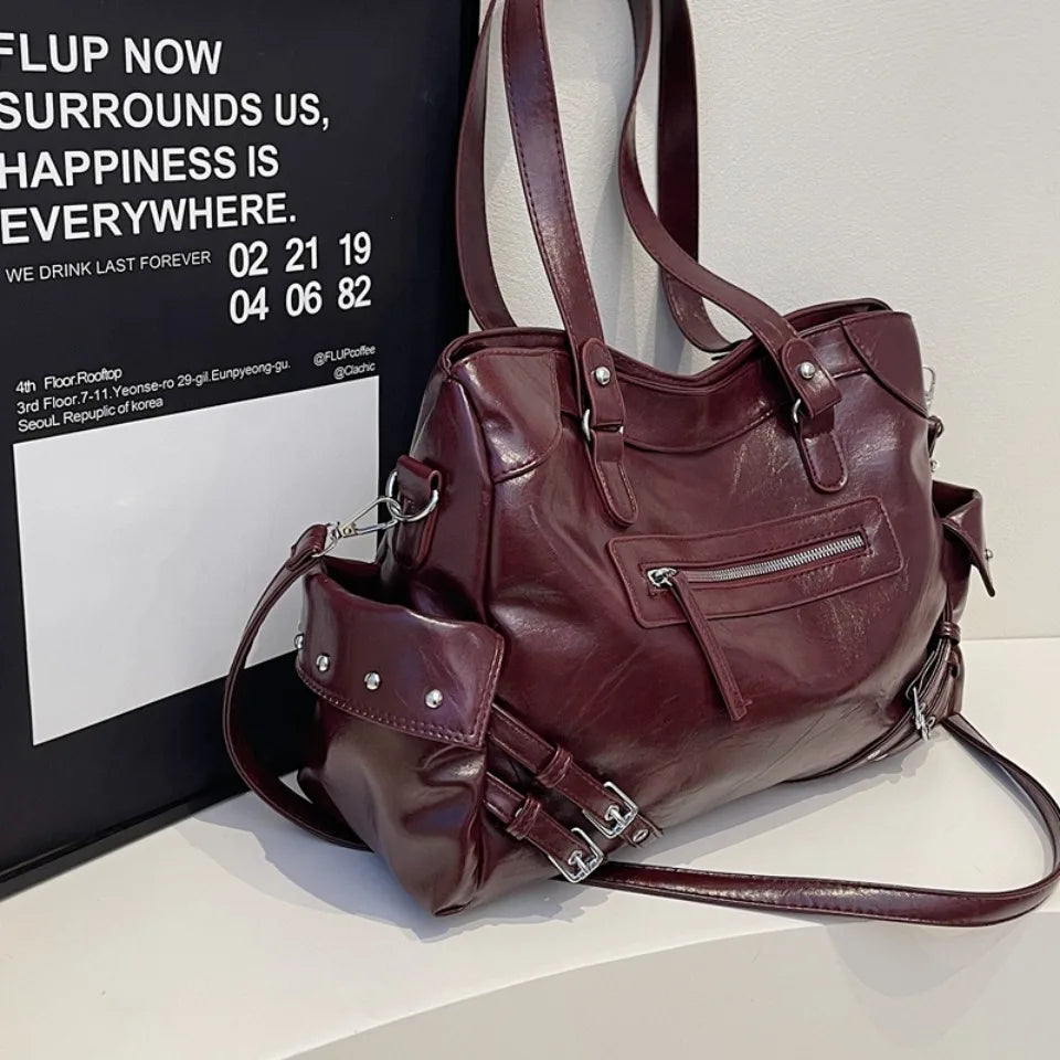 Sac à main grand format, style vintage, cuir PU, idéal sac de cours lycéenne, très pratique.