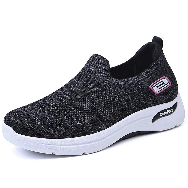 Chaussures ComFort femme en matériau respirant, idéales pour pieds sensibles et un soulagement de la douleur.