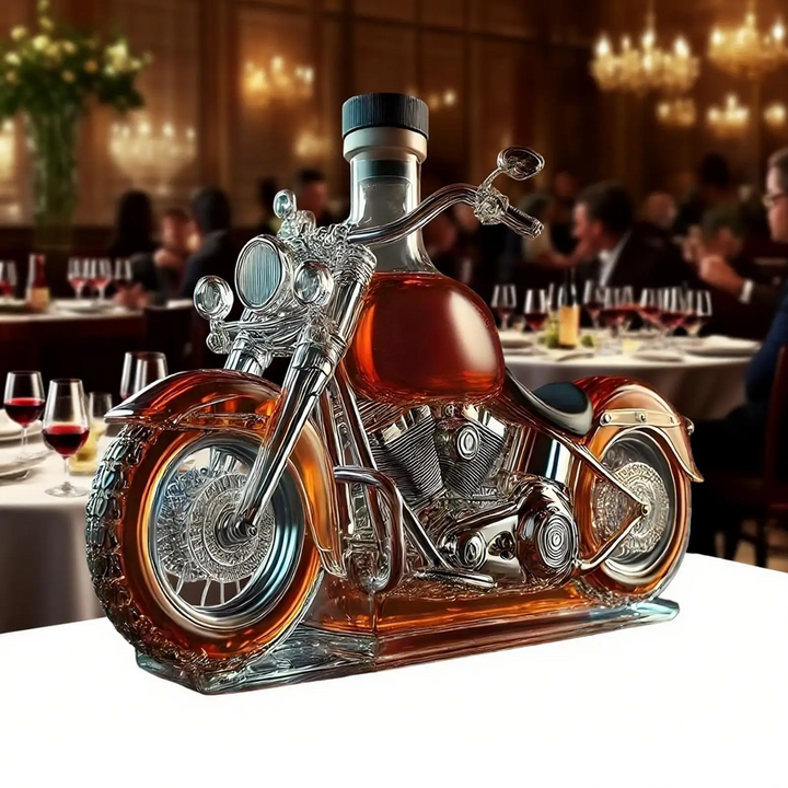 Verrerie carafe à whisky moto, un design original pour collectionneurs et dégustation de liqueur.