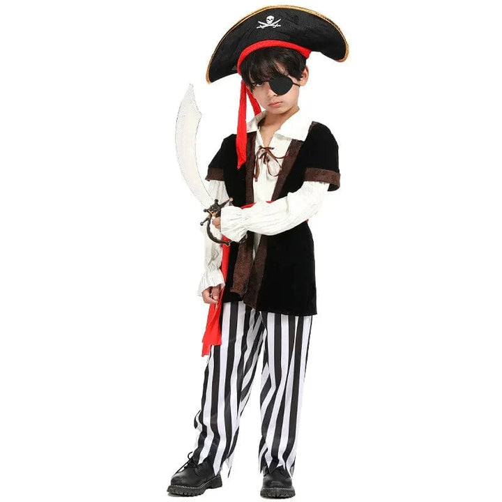 Déguisement pirate garçon pour chasse au trésor, complet. Idéal pour fête costumée, Halloween ou jeu d'aventure enfant.