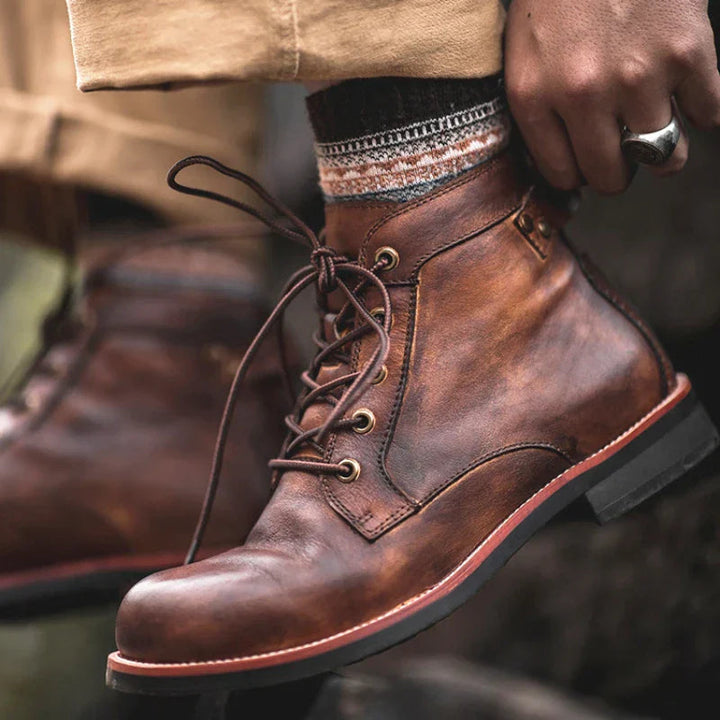 Semelle antidérapante des bottes homme hiver, durables et confortables, essentielles pour affronter l'hiver avec style.
