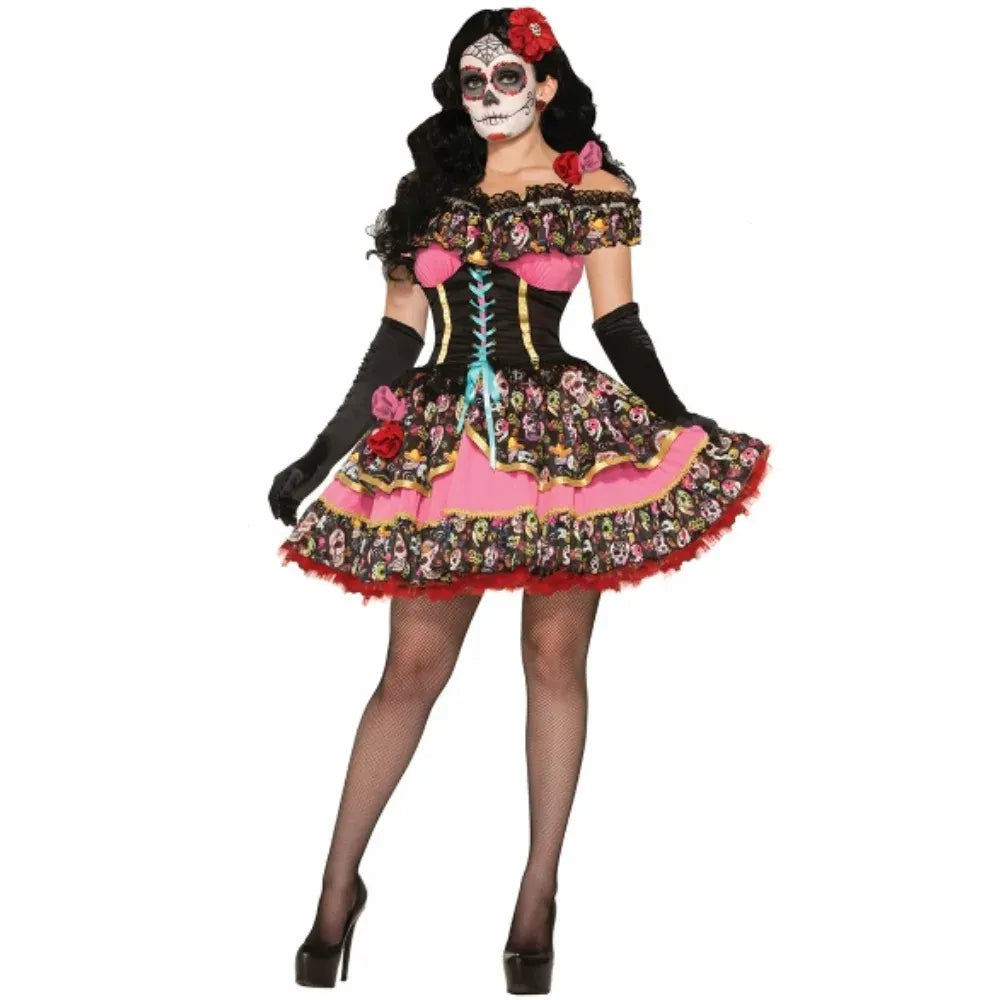 Femme portant un déguisement Jour des Morts, robe mexicaine colorée, pour une fête, Halloween ou carnaval mémorable.