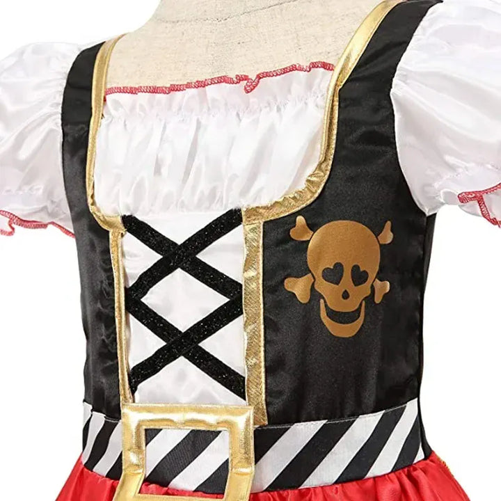 Costume de pirate fille ludique et complet, idéal pour fêtes d'enfants, carnaval ou jeu de rôle créatif. Aventure garantie.