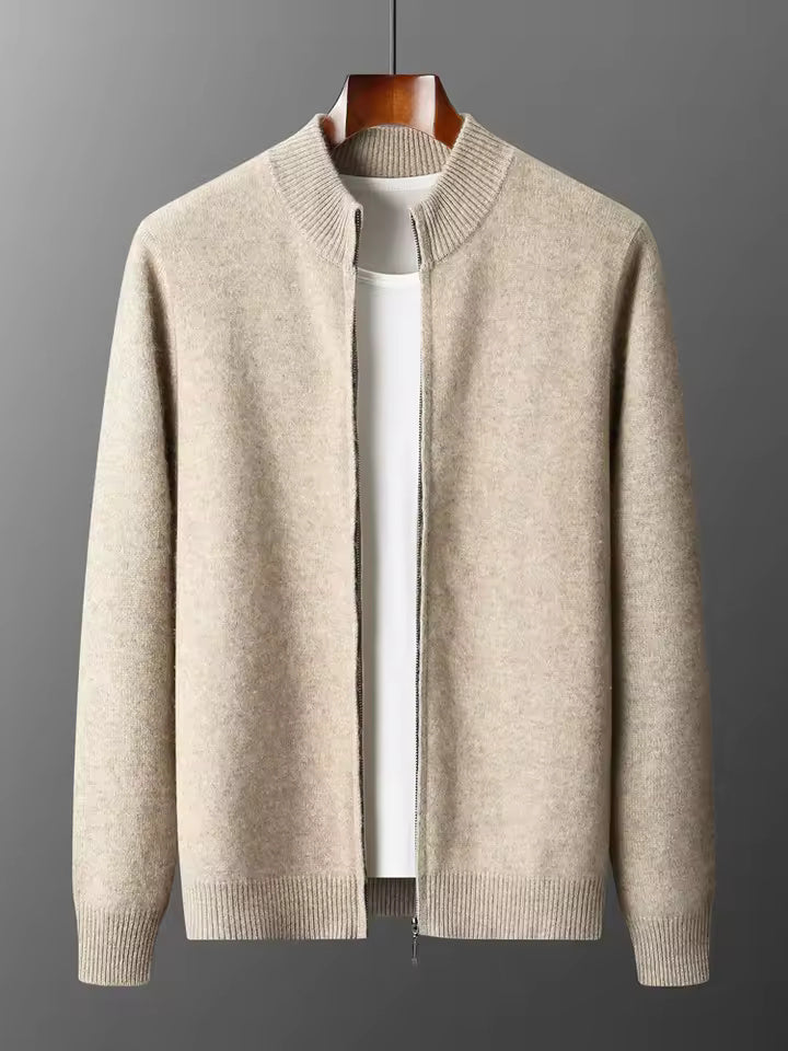 Ensemble homme tricoté décontracté avec veste zippée et pantalon assorti pour le confort.