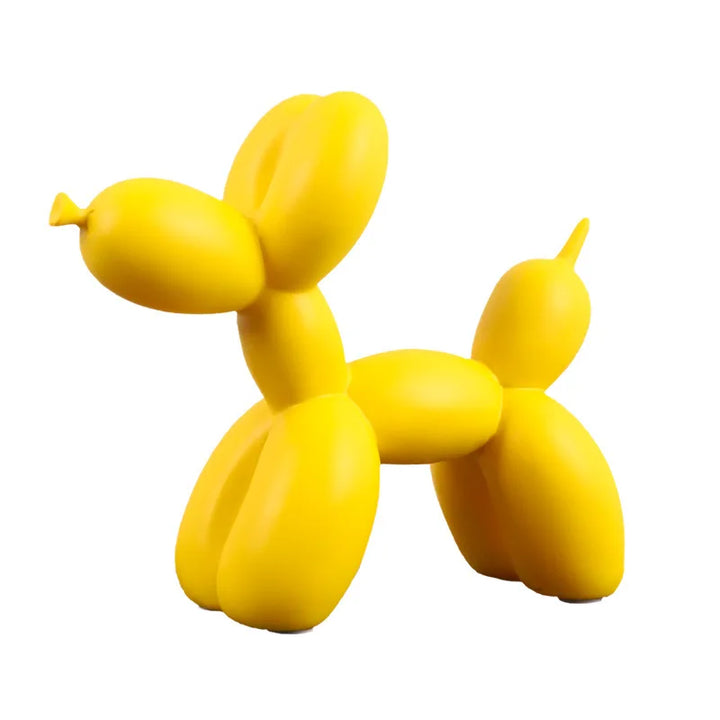 Décoration chien ballon stylé, esprit scandinave. Une touche d'art contemporain et ludique pour votre intérieur moderne.