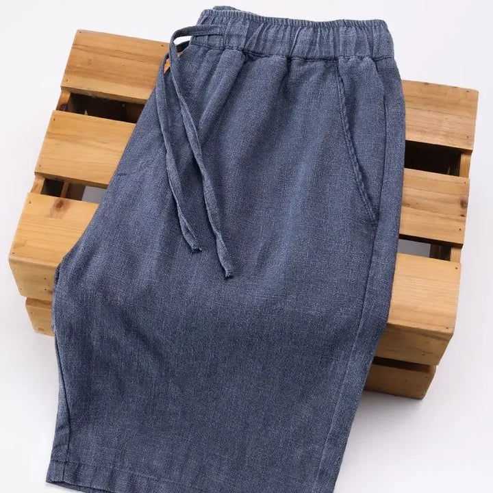 Short homme en tissu léger, décontracté. Idéal pour la plage, les vacances et le confort estival.