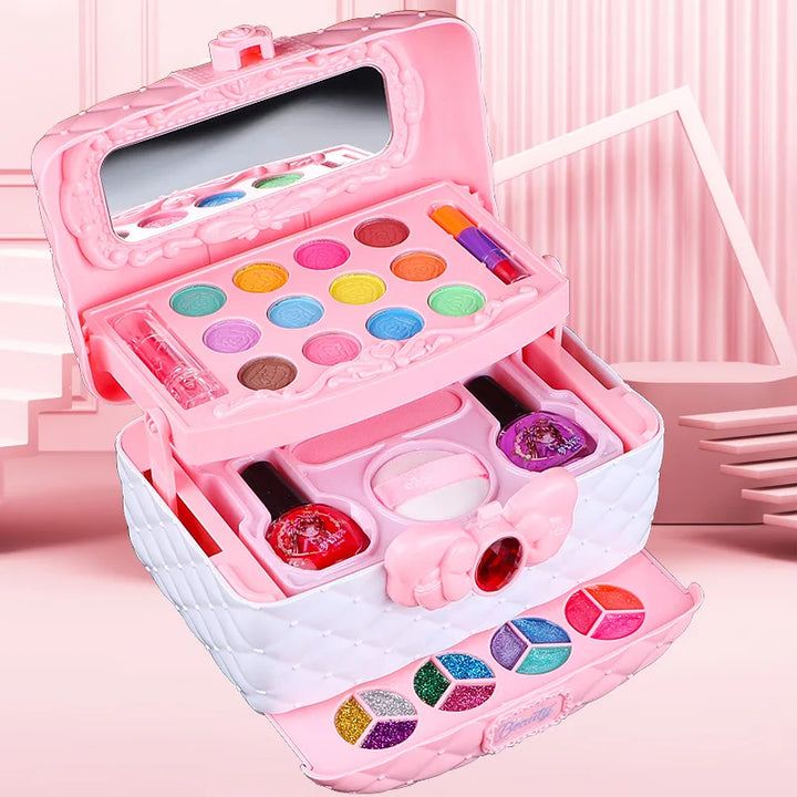 Idée cadeau fille : Set maquillage enfant PrincessAura. Cosmétiques sûrs et lavables pour jeunes princesses.