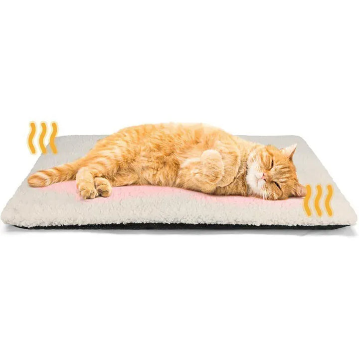 Tapis confort auto-chauffant pour chat, offrant un coin chaud et douillet pour les siestes hivernales.